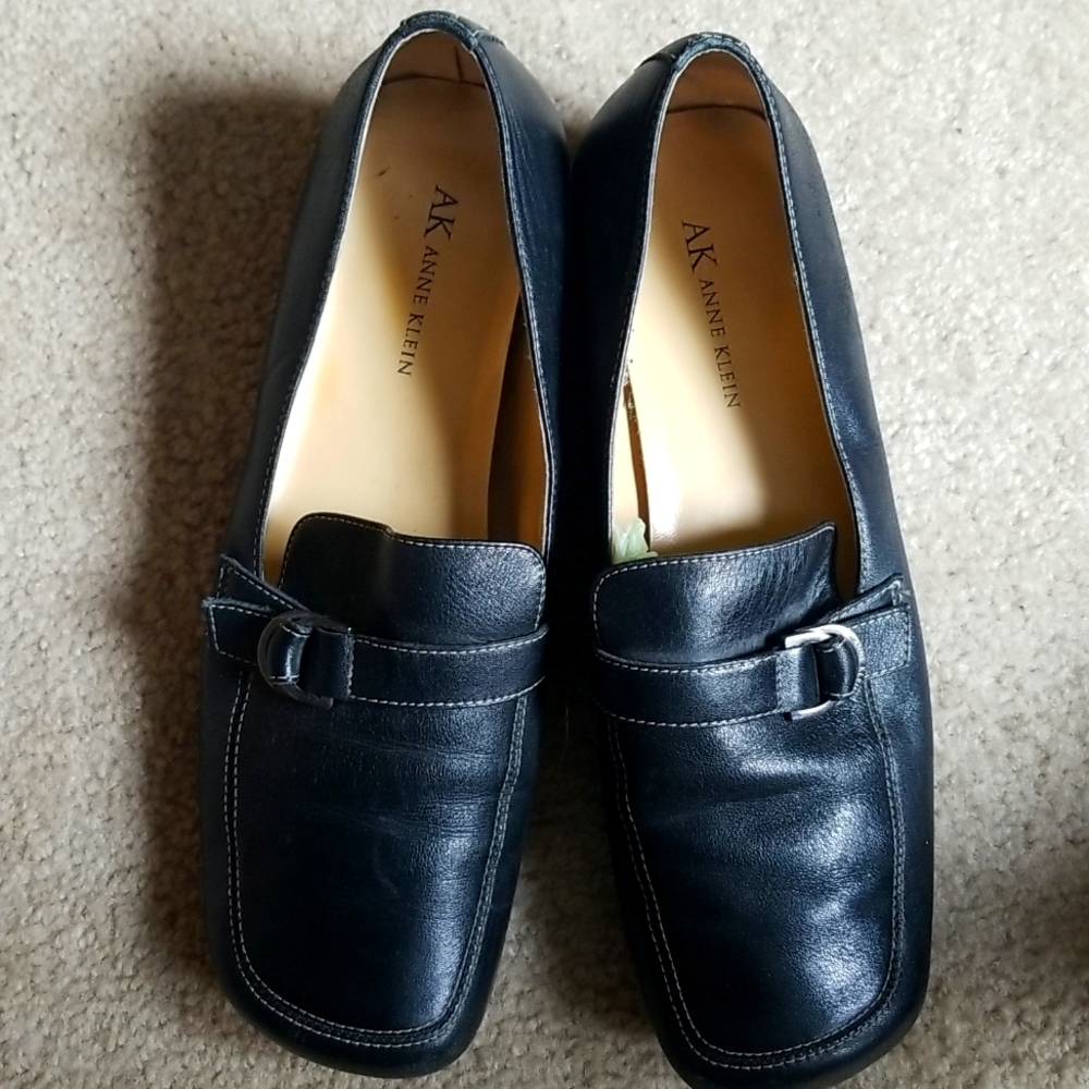 Womens shoes